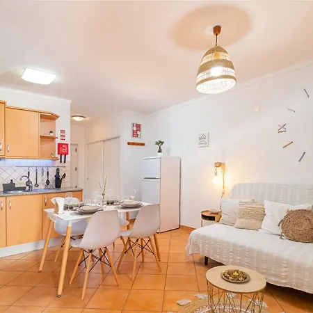 Sea & Sun Oldtown Διαμέρισμα Αλμπουφέιρα